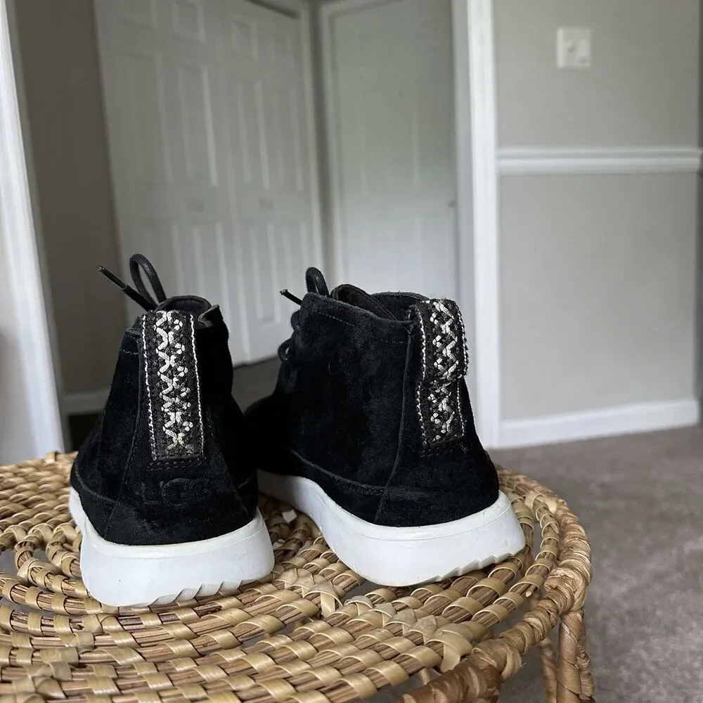 UGG Freamon Chukka Boot, Men's Size 7.5 M, Black Sneaker Style Shoes
